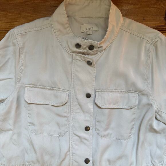 LOFT cream long sleeve full zip snap utility jacket SIZE M - Picture 2 of 7
